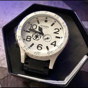 Nixon StormTrooper 51-30 Brand New!